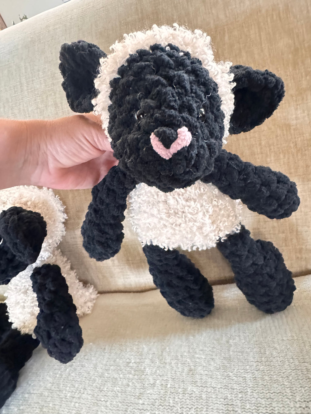 Valais Stuffie